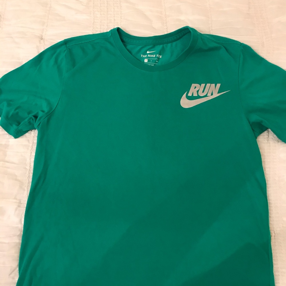Nike Run tee
